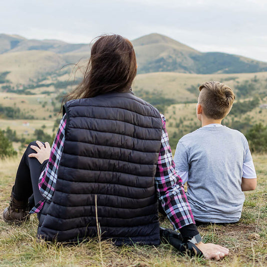 Mother comforting her child after divorce – support and healing with Love and Logic strategies.